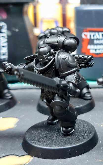 Citadel colour base - Abaddon Black paint 12ml WarHammer  Games Workshop