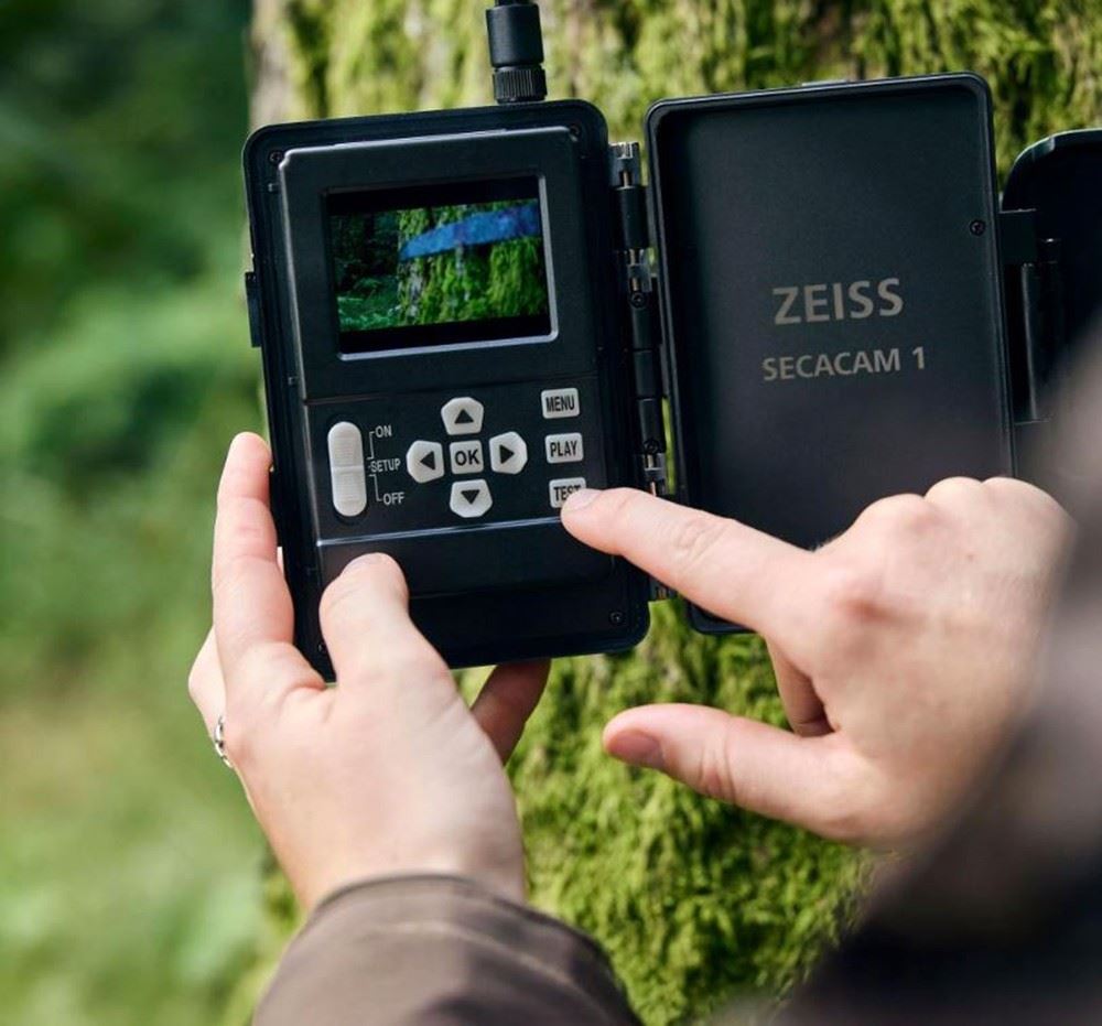 Zeiss Secacam 1 Nature Trail Camera Cellular SMS  #527710-9911-500 (UK) BNIB NEW