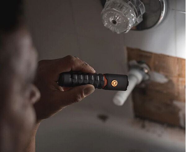 NEW Nebo Torchy 2K 2000 Lumen Rechargeable LED Mini Torch IPX6 #NE1006 (UK) BNIB