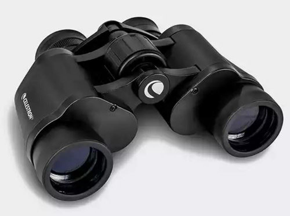 Celestron Birder Starter Kit - LandScout 7x35 Porro Prism Binocular + Book 73151