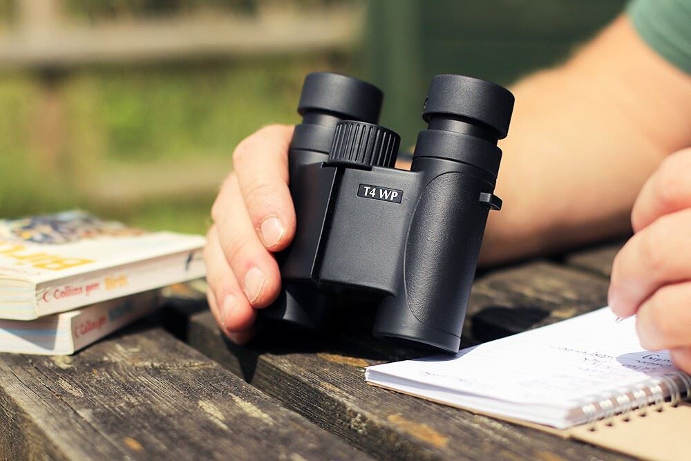 Opticron T4 Trailfinder WP 10 x 25 Compact Size Binoculars Black #30707 (UK) NEW
