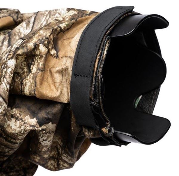 Think Tank Emergency Rain Cover in CAMO - Medium- for Larger DSLR + Lenses  (UK)