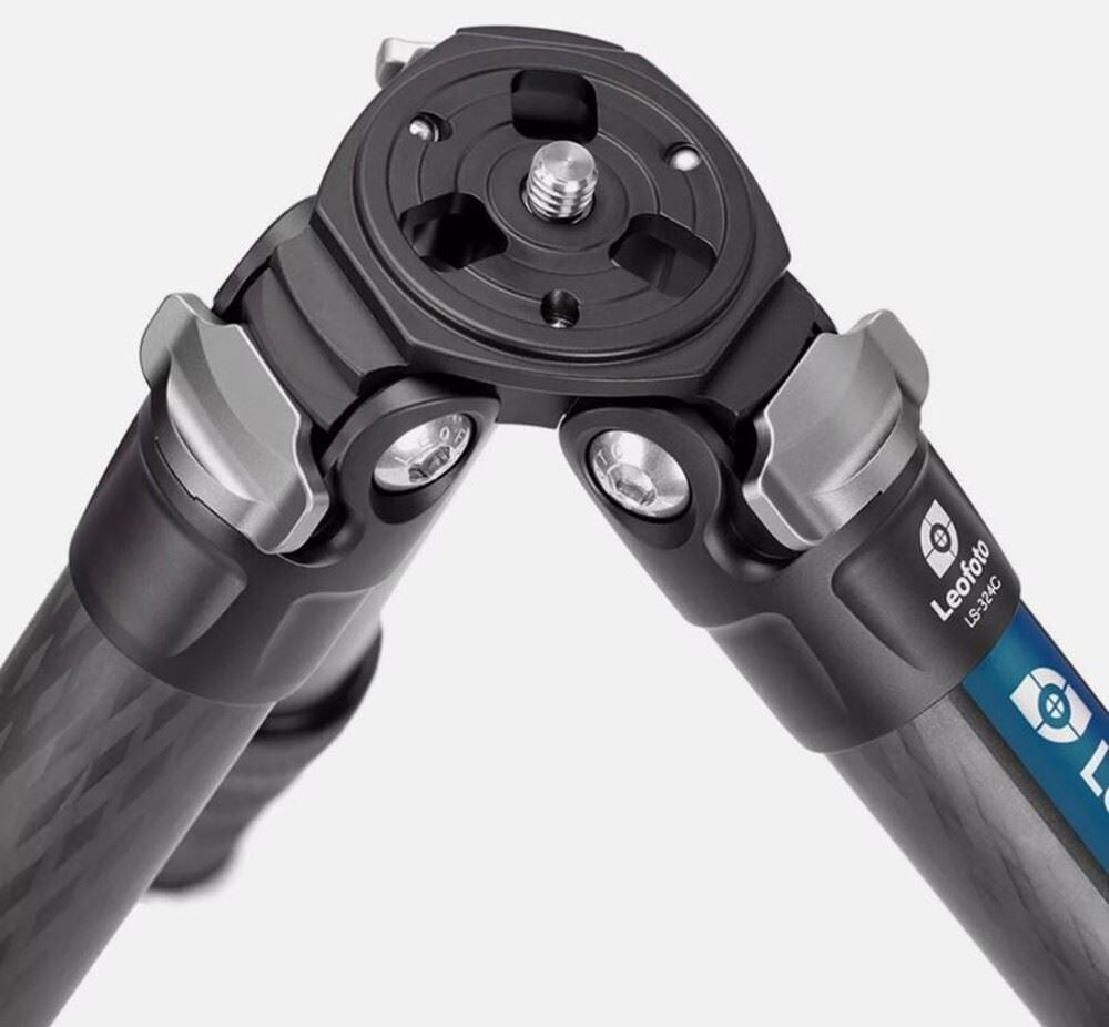 NEW Leofoto Ranger LS-324C Carbon Fibre Tripod + LH-40 Ball head (UK Stock) BNIB