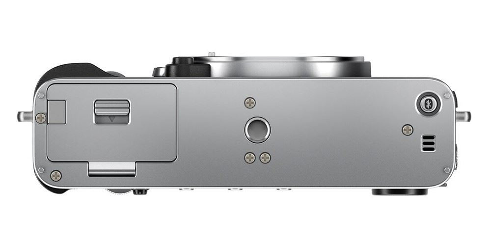 FUJI Fujifilm X-E5 Mirrorless Camera in Silver - 40.2MP X-Trans CMOS 5 HR Sensor