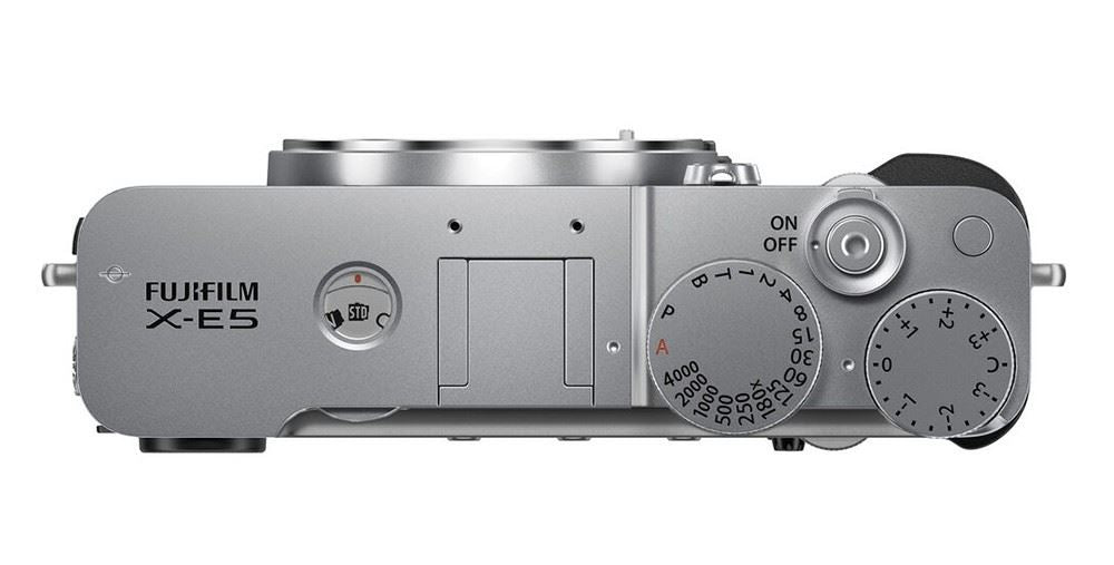 FUJI Fujifilm X-E5 Mirrorless Camera in Silver - 40.2MP X-Trans CMOS 5 HR Sensor